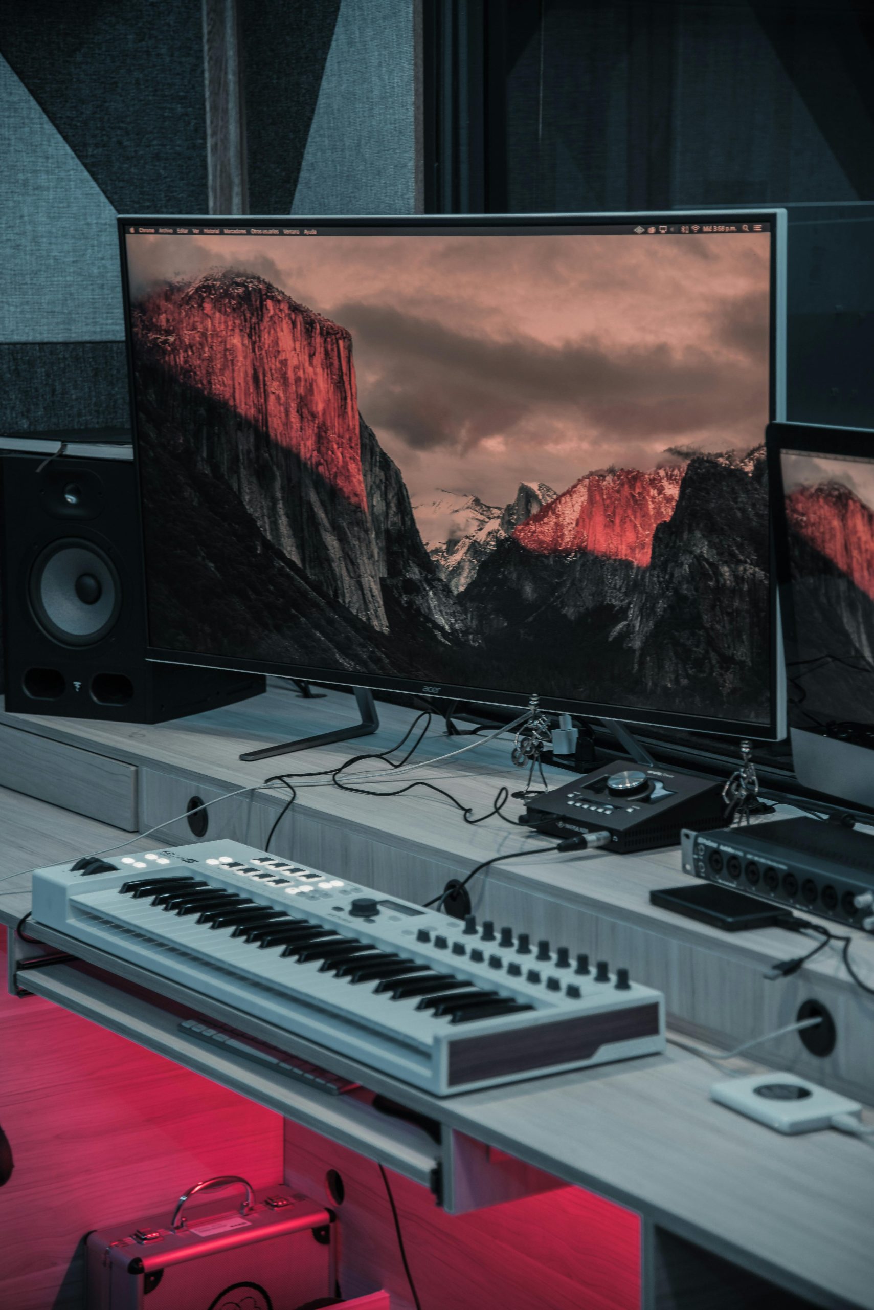 Featured image for The Abeleton Live Bedroom Music Revolution!